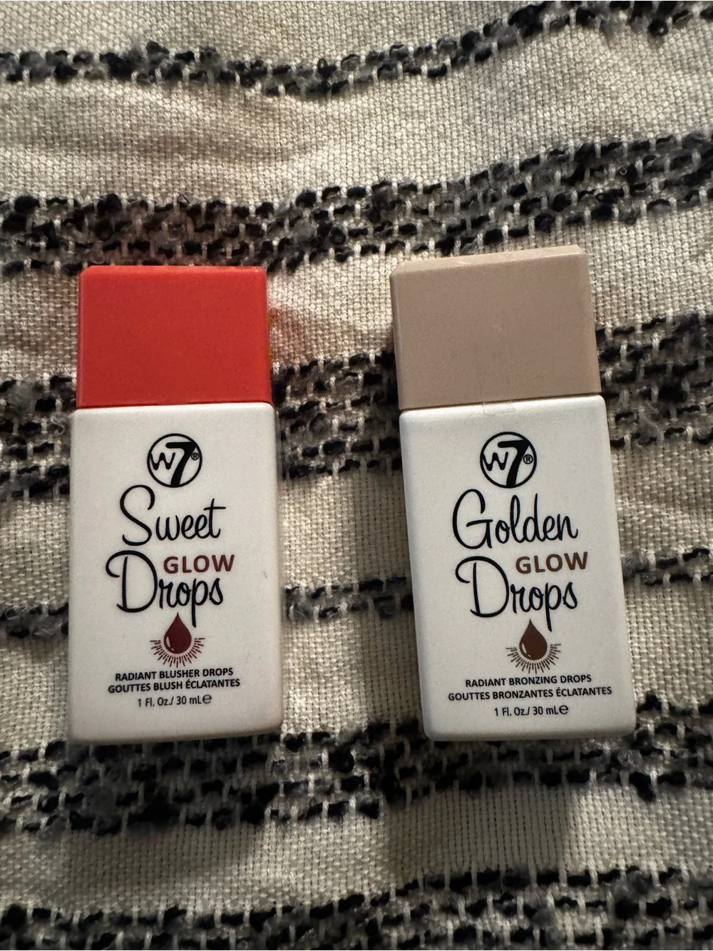 W7 Sweet Glow Drops Radiant Blusher - Coral Pink